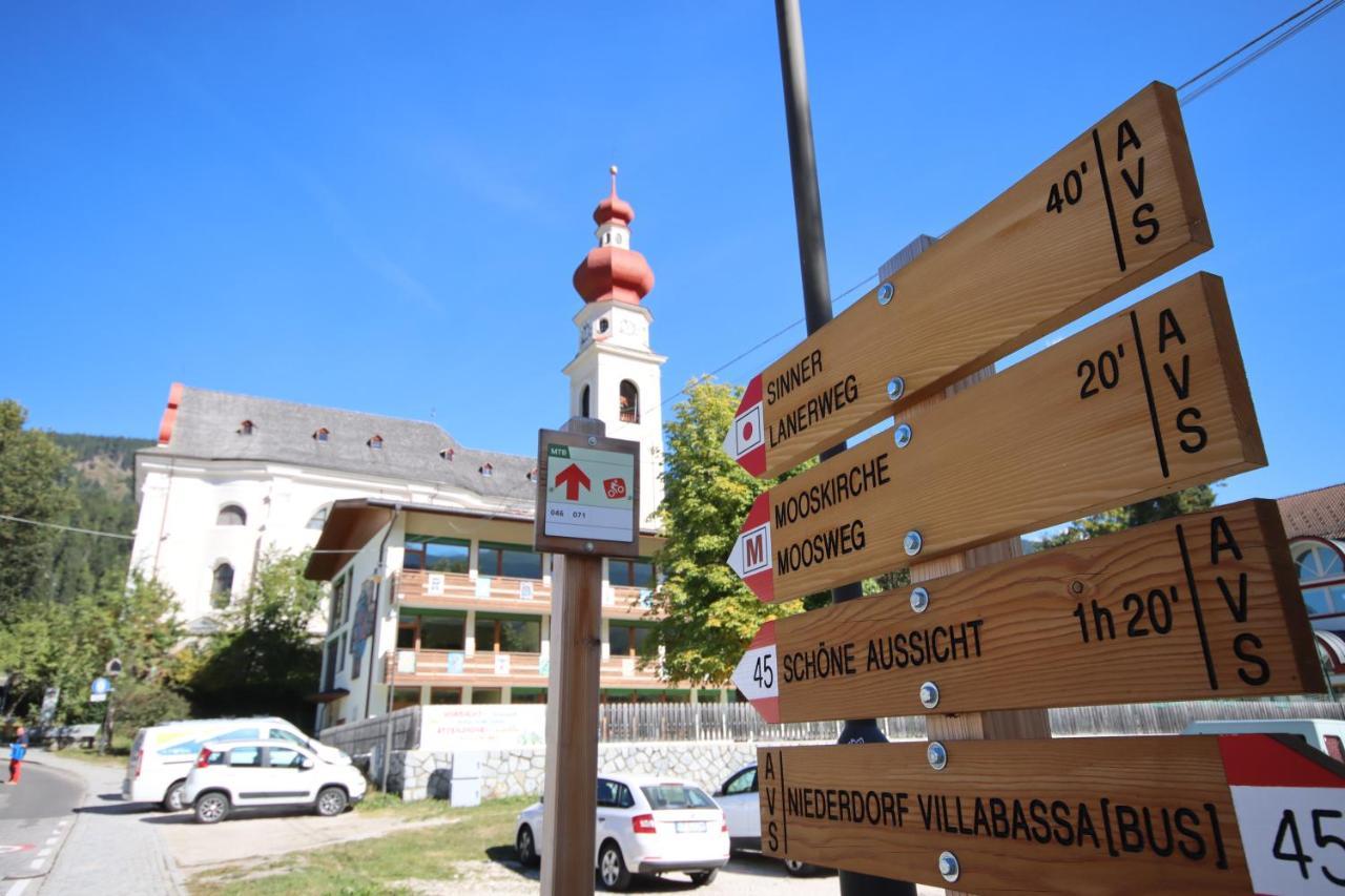 Aurturist Villabassa Exteriér fotografie